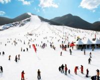 陕西太白县鳌山滑雪场项目「赛北冰雕」