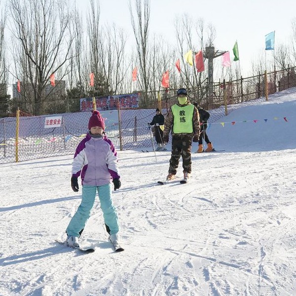 室外滑雪场建设